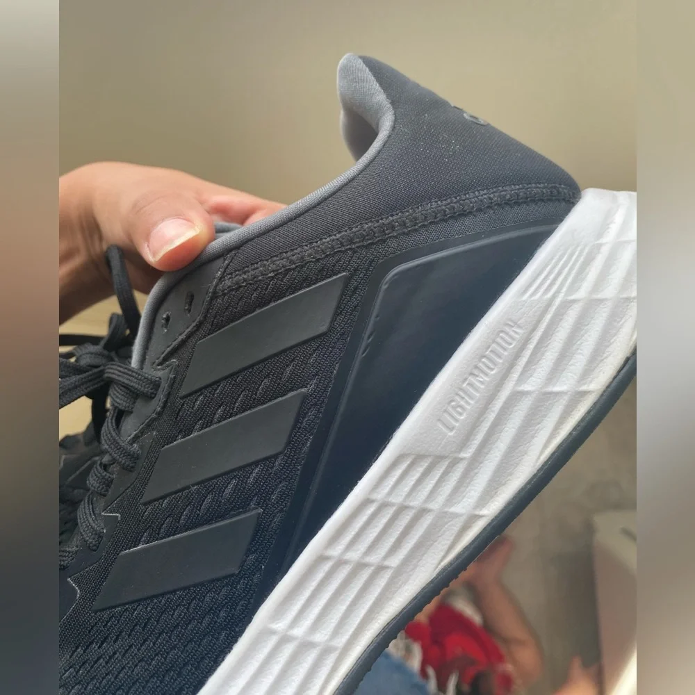 Adidas Womens light motion running shoes - Picture 4 of 7